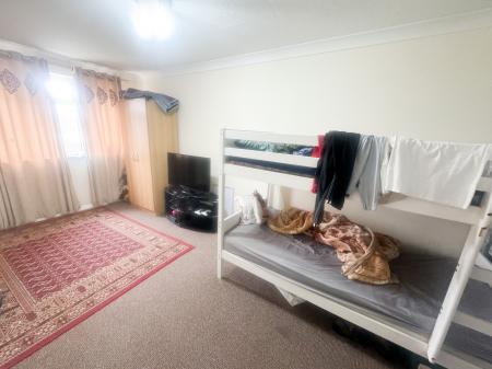 3 bedroom End of terrace house for sale in Sandford, Peterborough, PE3