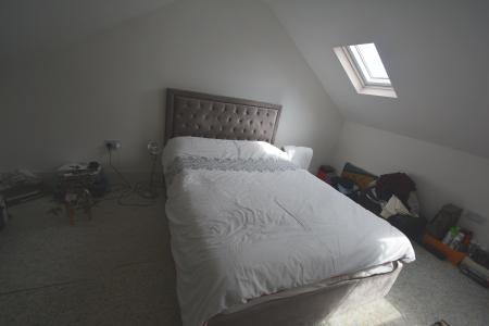 2 bedroom Terraced House for sale in Walton Park, Peterborough, PE4