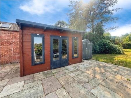 3 bedroom Detached house for sale in Westwood Park Road, West Town, Peterborough, PE3