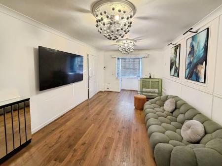 4 bedroom Detached house to let in Daisy Drive, Hampton Vale, Peterborough, PE7