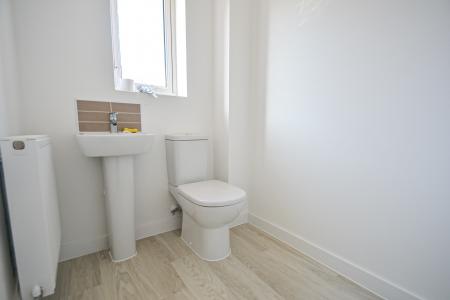 3 bedroom Detached house to let in Berridge Place, Peterborough, PE3