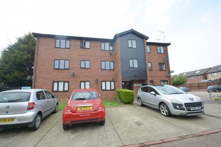 Hadrians Court, Peterborough, PE2