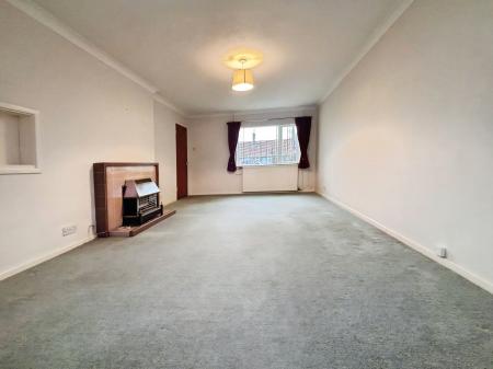 2 bedroom Bungalow for sale in Rosemary Gardens, Dogsthorpe, Peterborough, PE1