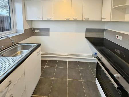 2 bedroom Terraced House to let in Seymour Place, Peterborough, PE4