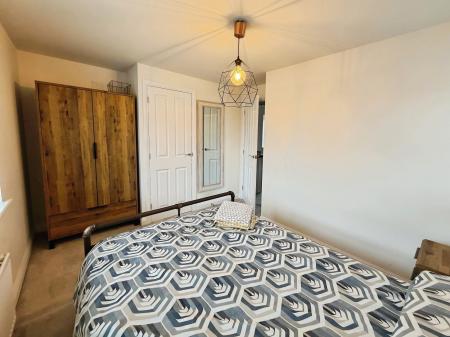 3 bedroom Detached house to let in Broadstone Drive, Hampton Water, Peterborough, PE7