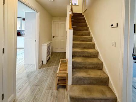 3 bedroom Detached house to let in Broadstone Drive, Hampton Water, Peterborough, PE7