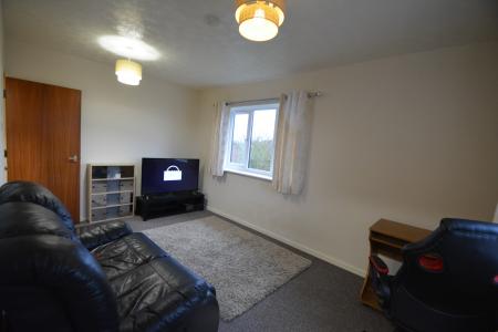 2 bedroom Flat to let in Hadrians Court, Peterborough, PE2