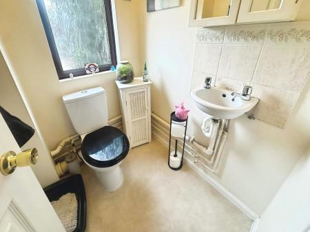 4 bedroom Detached house for sale in Abbotts Grove, Werrington, Peterborough, PE4