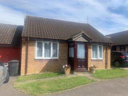 Hoylake Drive, Farcet, PE7