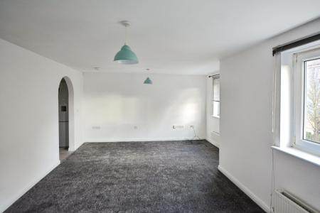 2 bedroom Flat to let in Clayburn Road, Hampton Centre, Peterborough, PE7