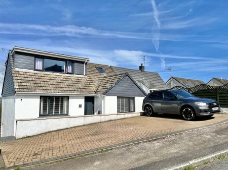 Barn Park, Saltash, PL12