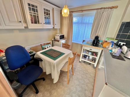 3 bedroom Semi-detached house for sale in Castlemead Drive, Saltash, PL12