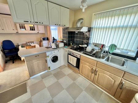 3 bedroom Semi-detached house for sale in Castlemead Drive, Saltash, PL12