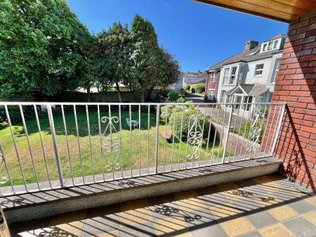 1 bedroom Apartment for sale in Cedar Court, Saltash, PL12