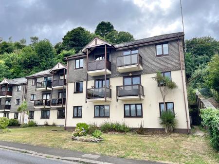 Daws Court, Saltash, PL12