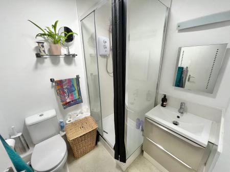 2 bedroom Apartment for sale in Daws Court, Saltash, PL12