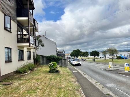 2 bedroom Apartment for sale in Daws Court, Saltash, PL12