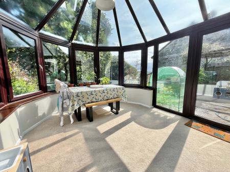 4 bedroom Detached house for sale in Deacon Drive, Saltash, PL12