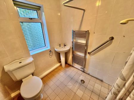 2 bedroom Semi-detached bungalow for sale in Higher Brooklands, Harrowbarrow, PL17
