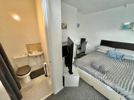 3 bedroom Terraced House for sale in Homer Park, Saltash, PL12