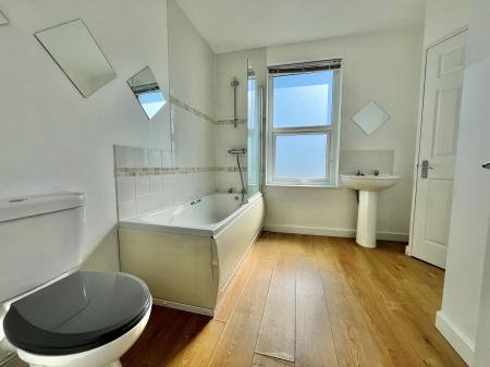 1 bedroom Flat for sale in King Edward Road, Saltash, PL12