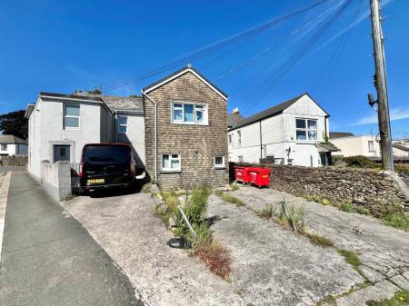 1 bedroom Flat for sale in King Edward Road, Saltash, PL12