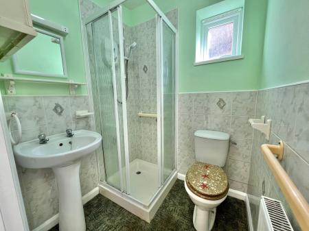 6 bedroom Detached house for sale in Mote Park, Saltash, PL12