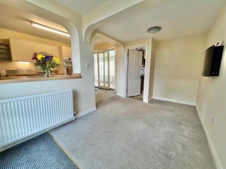 6 bedroom Detached house for sale in Mote Park, Saltash, PL12