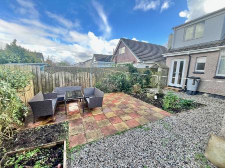 6 bedroom Detached house for sale in Mote Park, Saltash, PL12