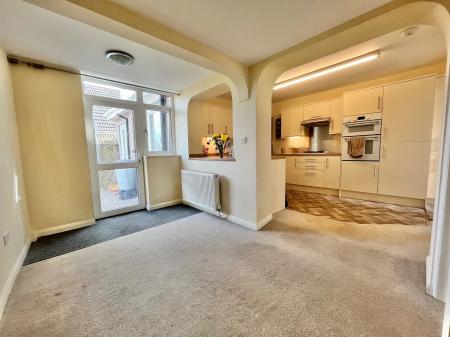 6 bedroom Detached house for sale in Mote Park, Saltash, PL12