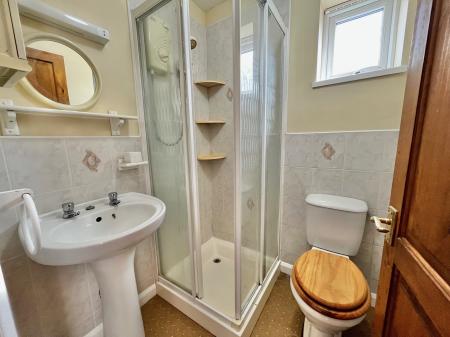 6 bedroom Detached house for sale in Mote Park, Saltash, PL12