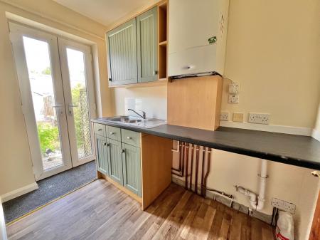 6 bedroom Detached house for sale in Mote Park, Saltash, PL12