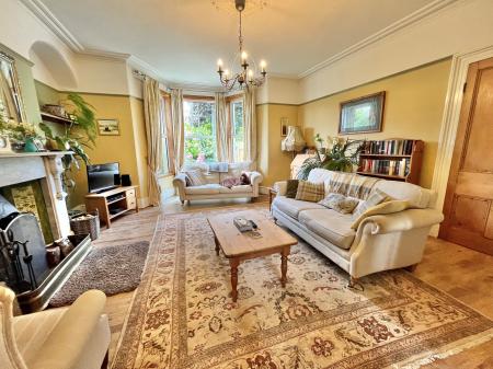 4 bedroom Terraced House for sale in St Stephens Road, Saltash, PL12