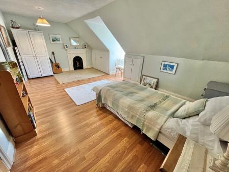 4 bedroom Terraced House for sale in St Stephens Road, Saltash, PL12