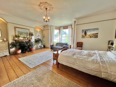 4 bedroom Terraced House for sale in St Stephens Road, Saltash, PL12