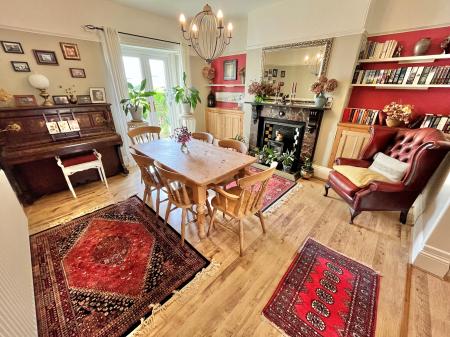 4 bedroom Terraced House for sale in St Stephens Road, Saltash, PL12