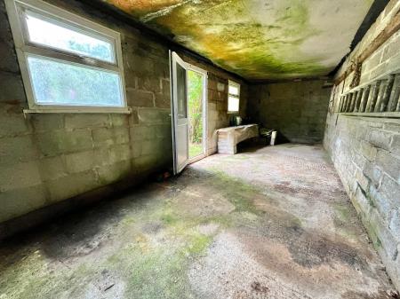 4 bedroom Detached bungalow for sale in Sunnybanks, Hatt, PL12