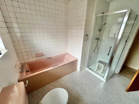 4 bedroom Detached bungalow for sale in Sunnybanks, Hatt, PL12