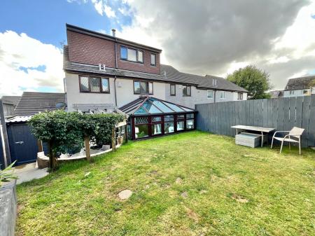4 bedroom End of terrace house for sale in Wood Close, Latchbrook, Saltash, PL12