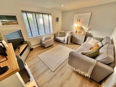 3 bedroom Semi-detached house for sale in Geffery Close, Saltash, PL12