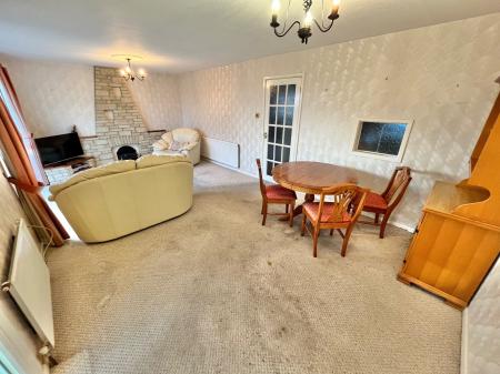 3 bedroom Detached house for sale in Andrews Way, Saltash, PL12