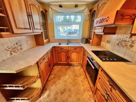 3 bedroom Detached house for sale in Andrews Way, Saltash, PL12