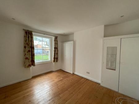 4 bedroom Terraced House to let in Higher Port View, Saltash, PL12