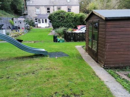 2 bedroom Semi-detached house to let in Lower Combe, Brixton, PL8