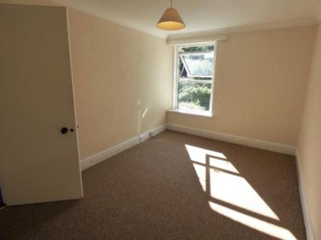 2 bedroom Semi-detached house to let in Lower Combe, Brixton, PL8