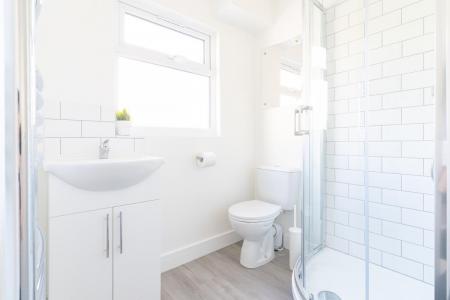 7 bedroom Terraced House to let in Grosvenor Street, Southsea, Portsmouth, PO5