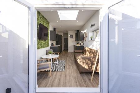 7 bedroom Terraced House to let in Manners Road, Southsea, Portsmouth, PO4