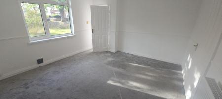 3 bedroom Semi-detached house for sale in Dormer Avenue, Tamworth, B77