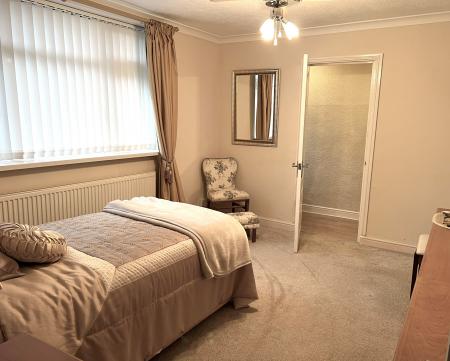 2 bedroom Bungalow for sale in Hollies Road, Polesworth, B78