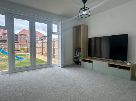2 bedroom Terraced House for sale in Worthing Grove, Tamworth, B78